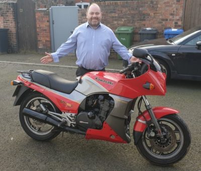 Taking delivery of a Kawasaki GPZ900